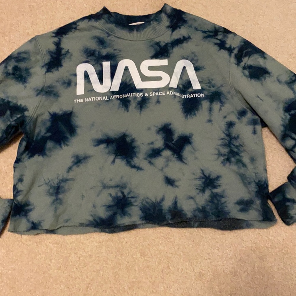 nasa cropped crew neck